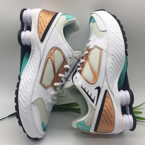 Women's Nike Shox Enigma white/black-spruce aura - Picture 2 of 8